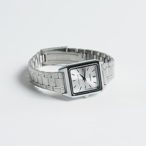 Casio LIP-V007D-7E watch