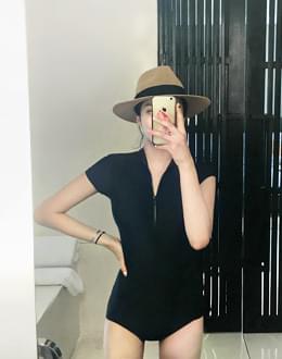 모던블랙 bikini