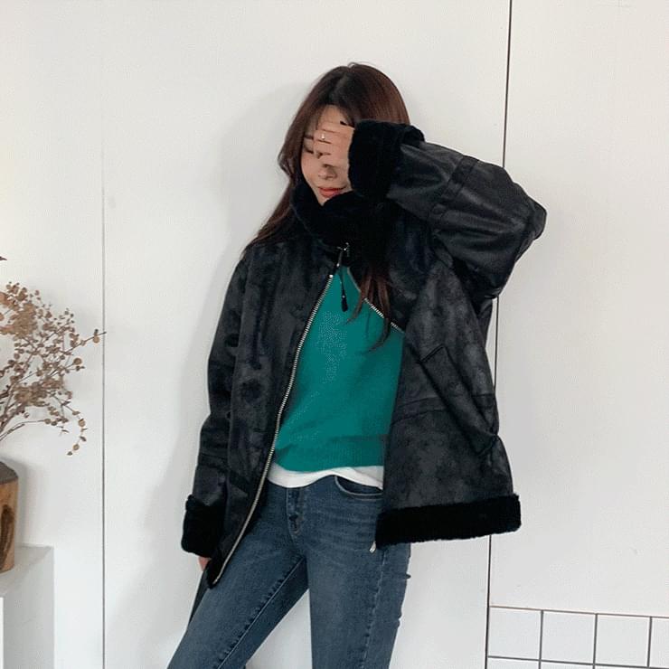 로이트 무스탕