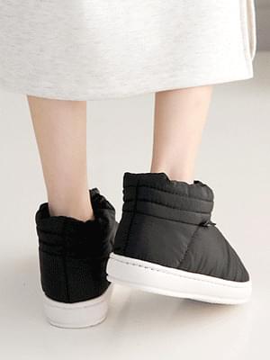올렌스 숏 패딩부츠 3cm