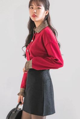 Jewelry brushed blouse