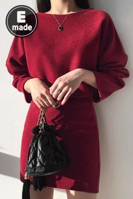 Boat neck knit two piece