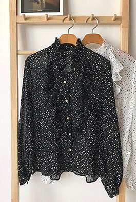 Dot pearl blouse