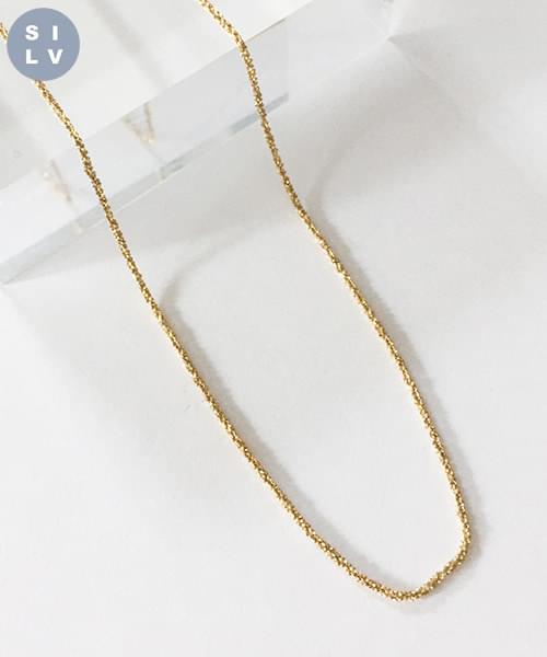 knit necklace