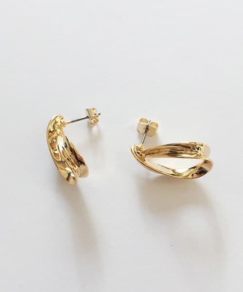 mov earring