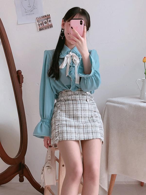 Alice ribbon blouse