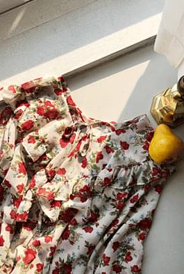 Rose bouquet blouse