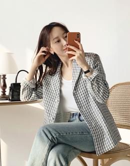 Anna Tweed jk