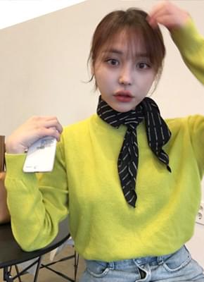Daffodil scarf