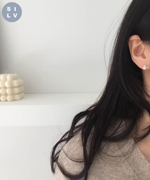 still earring