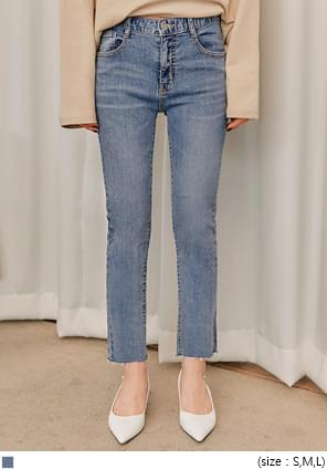 STOY SLIM STRAIGHT DENIM PANTS