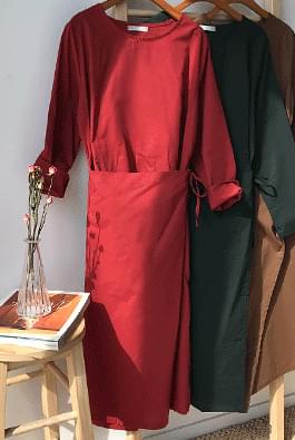 Clean-wrap dress