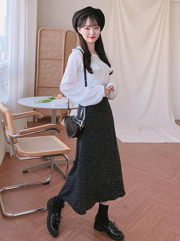 Petal dot long skirt