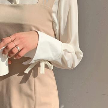 Jane Chiffon Blouse