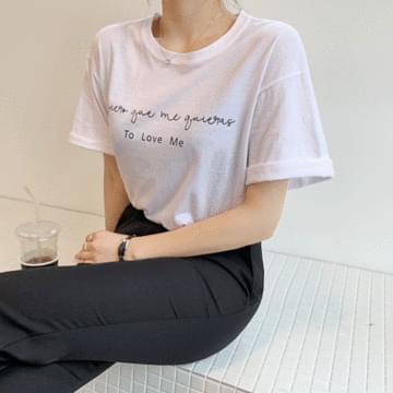Turtle Lettering T-shirt