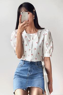 스퀘어앵두블라우스