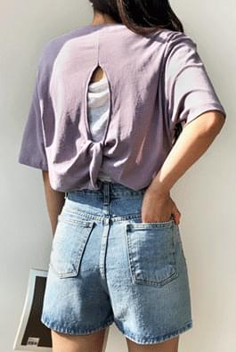 뒤꼬임티셔츠
