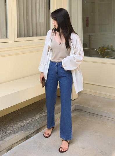 V den pants