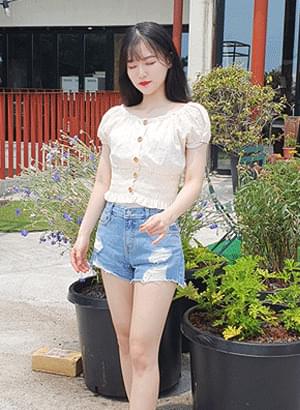크림 오프숄더 블라우스