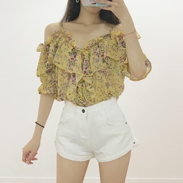 Elisia Flower Off-Shoulder Blouse