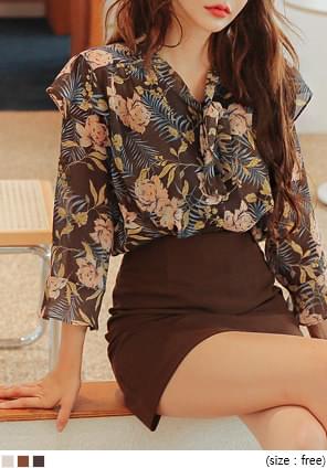WENDYS FLOWER FRILL TIE BLOUSE