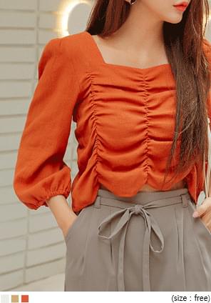 HOMER SHIRRING SQUARE CROP BLOUSE