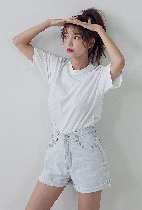 Plain short-sleeved polo shirts