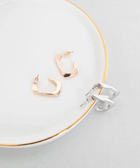 Simple Line Earrings