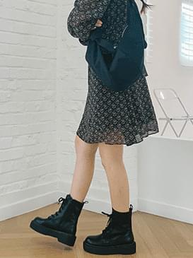 8홀 모노 부츠