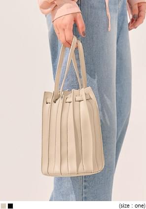 COSTE 2 WAY PLEATS LEATHER BAG