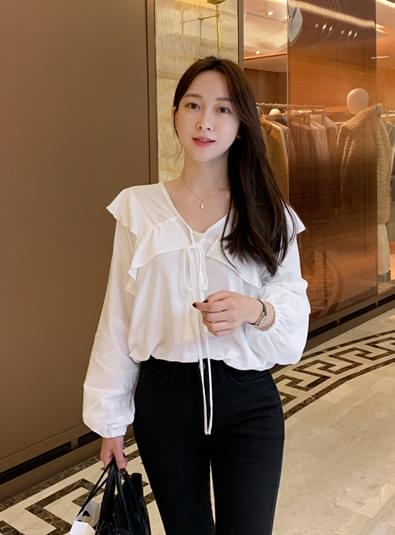 Celebrity ruffle bl