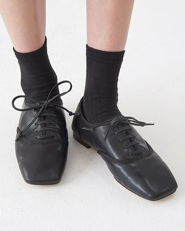 a basic fall loafer (225-250)
