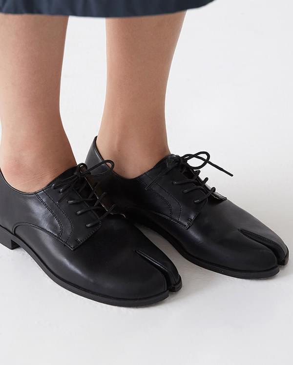 a kali tavi loafer (225-250)