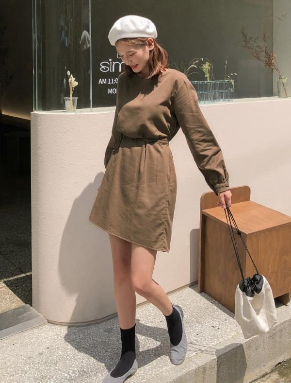 loose fit strap mini ops