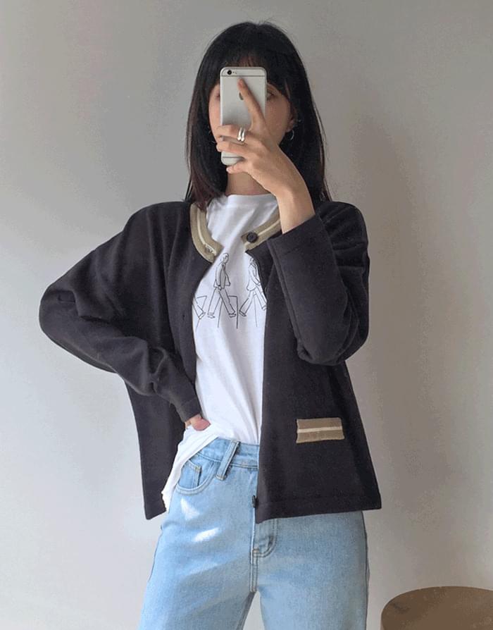 Button Artist Cardigan