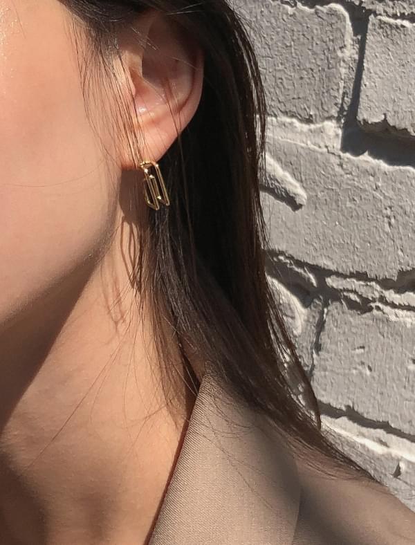 slim square shape earring