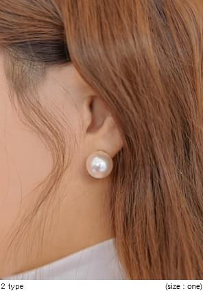 SIMPLE PEARL EARRING - 2 TYPE