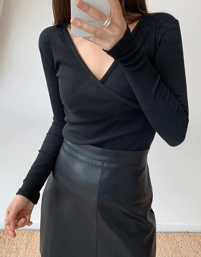 Maid Wrap T-shirt