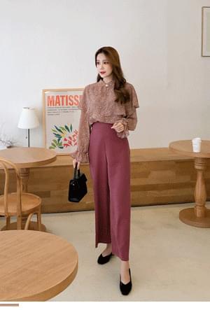 Pearl Point Flower Blouse