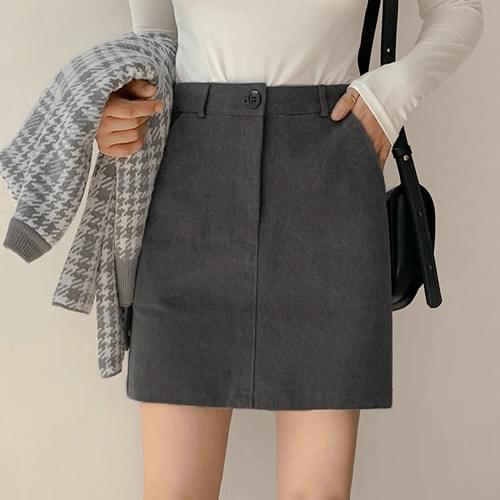 Easel Peakment Skirt