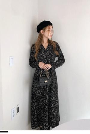 Soft Flower V-neck Dress