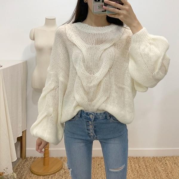 Benjamin Twist Balloon Knit