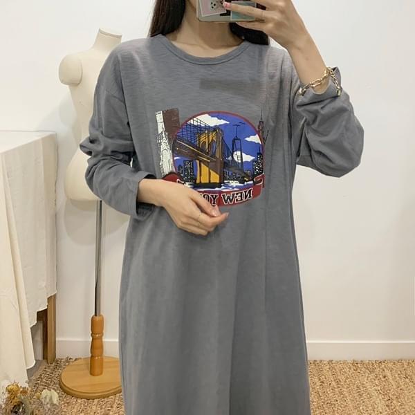 New York printing long T-shirt dress