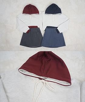 Black color hooded tea