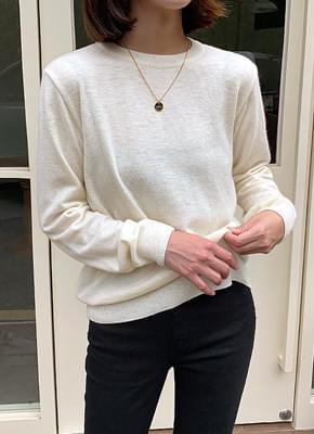 Cashmere wool round neck knit