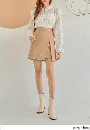 RAFFINE LACE FRILL BLOUSE