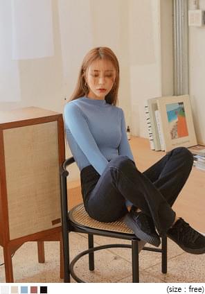 SLIM HALF NECK GOLGI WAVE T