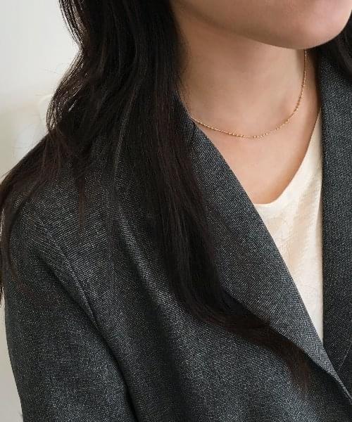 ovel necklace