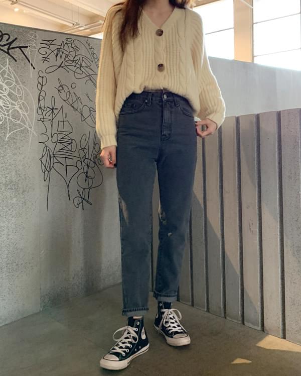 latte v-neck cable cardigan