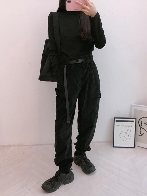 Belt goldenden jogger pants